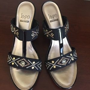 Black Impo Pretty Wedge Sandle Sz 9